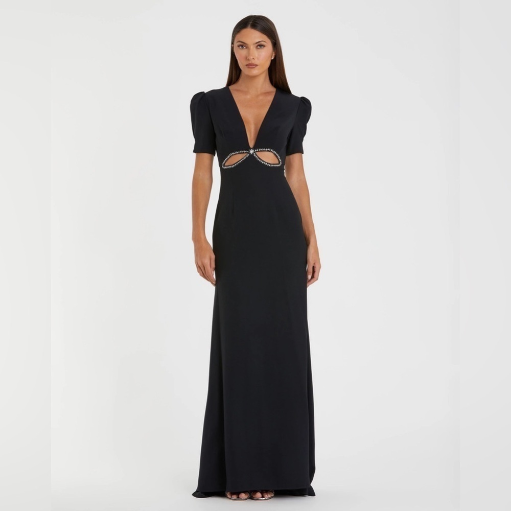 IEENA FOR MAC DUGGAL 2630 NWT  Black Plunge Neck Puff Sleeve Cut Out Gown